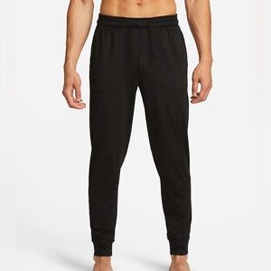 Nike Yoga
Men's Dri-FIT Joggers
